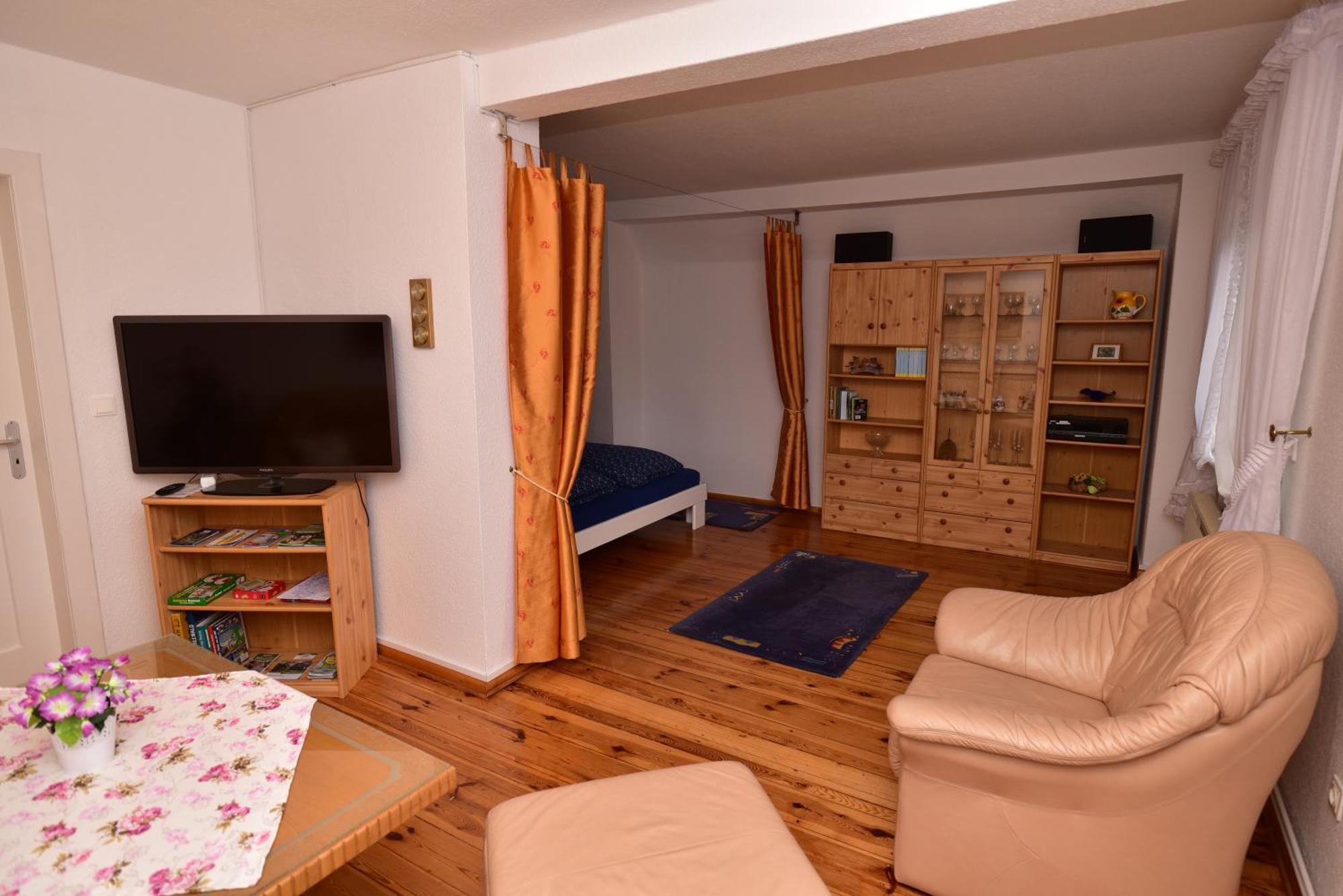 Ferienwohnung Am Hafen リュベナウ エクステリア 写真