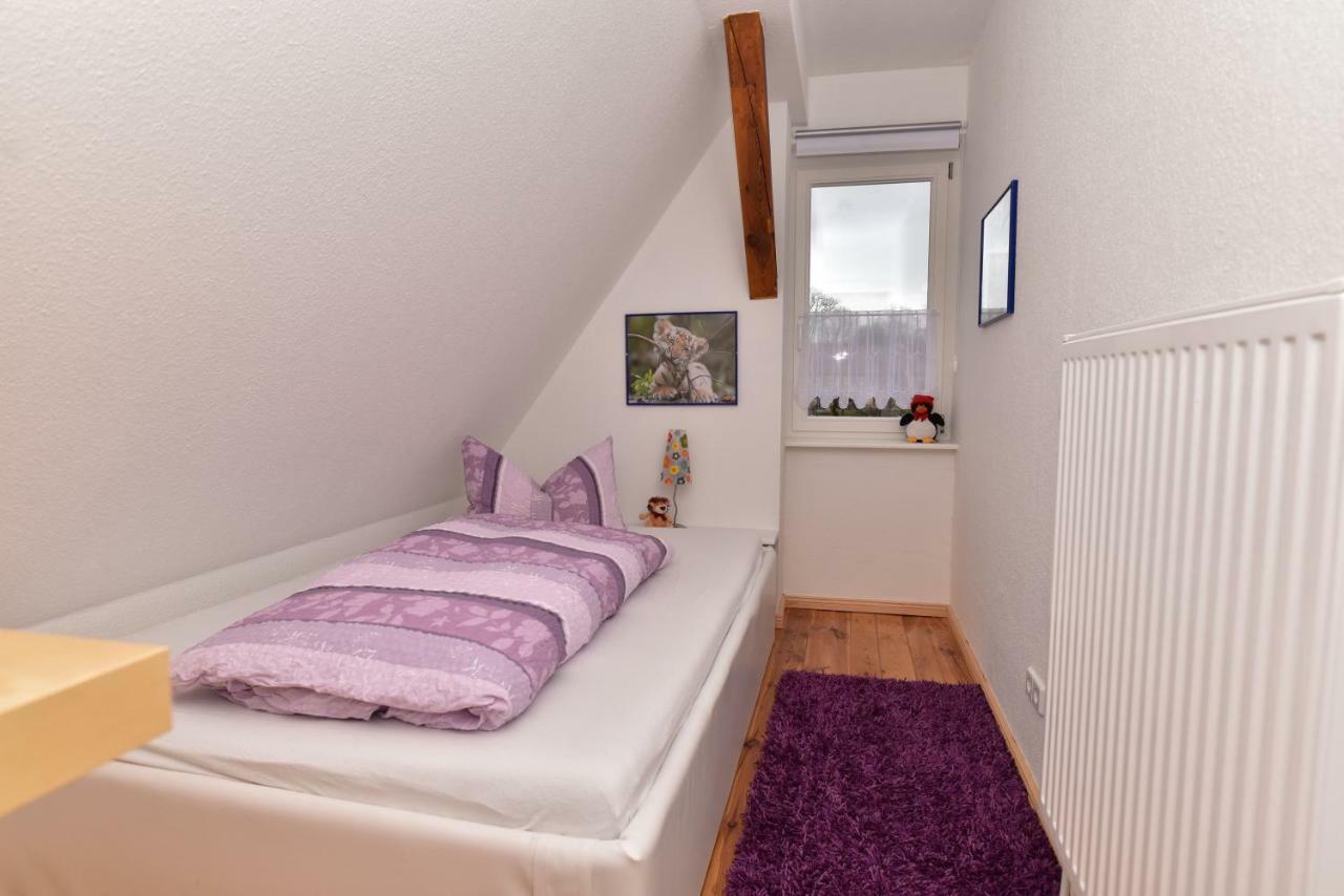 Ferienwohnung Am Hafen リュベナウ エクステリア 写真