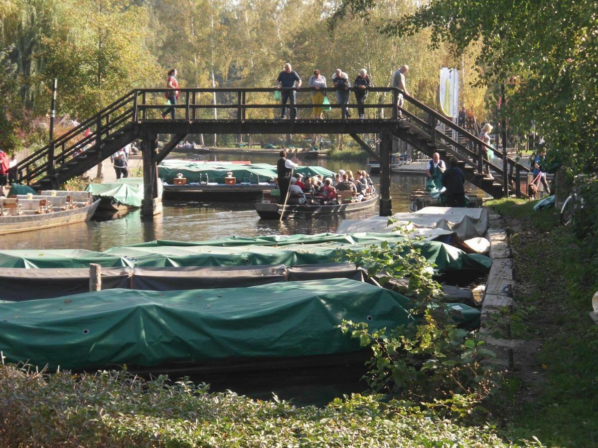 Ferienwohnung Am Hafen リュベナウ エクステリア 写真